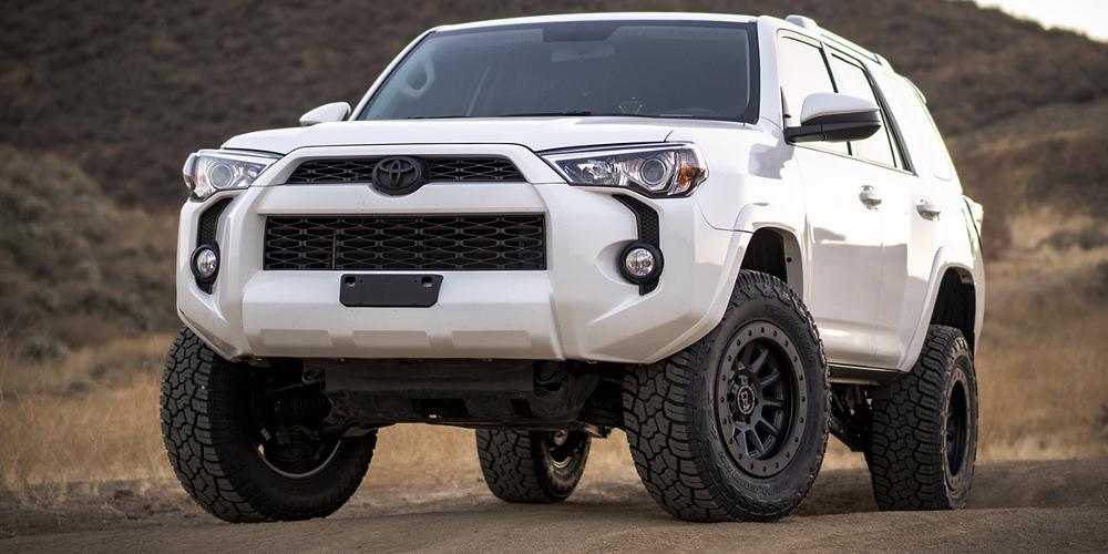 Toyota 4Runner Black Rhino Dugger